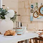 Semesterbostad Bright 3bed Townhouse By Homely! Mellieħa