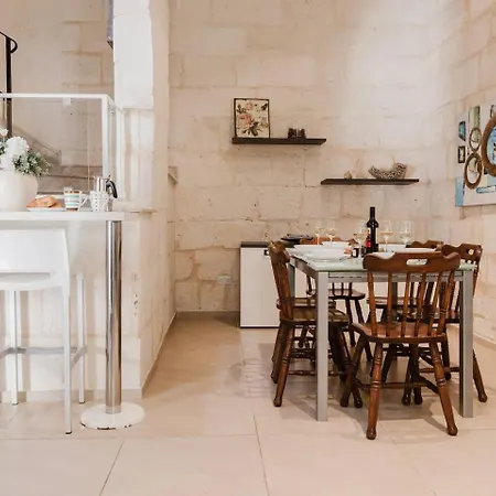 Bright 3bed Townhouse By Homely!