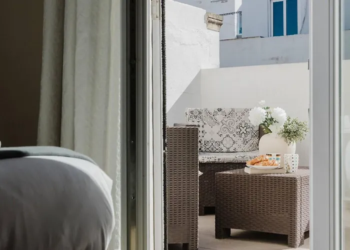 Bright 3bed Townhouse By Homely! 梅利哈